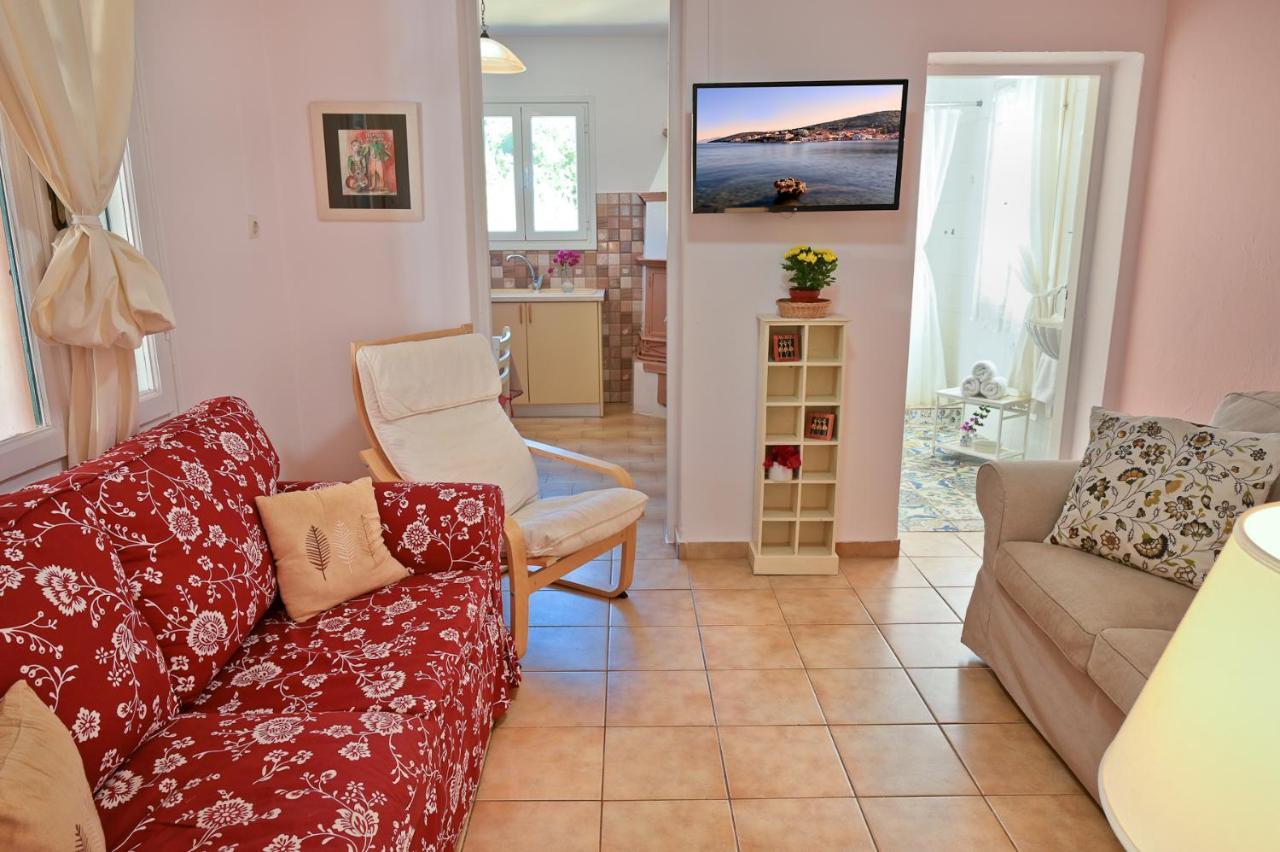 Villa Ireni Waterfont Fiskardo Bagian luar foto